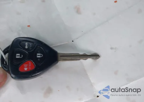 2010 Toyota Corolla S из США, поврежденный, VIN 2T1BU4EE5AC198834